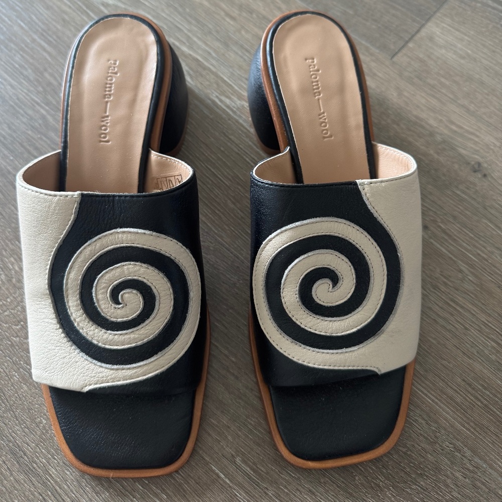 Paloma Wool size 38 Tornado spiral mules